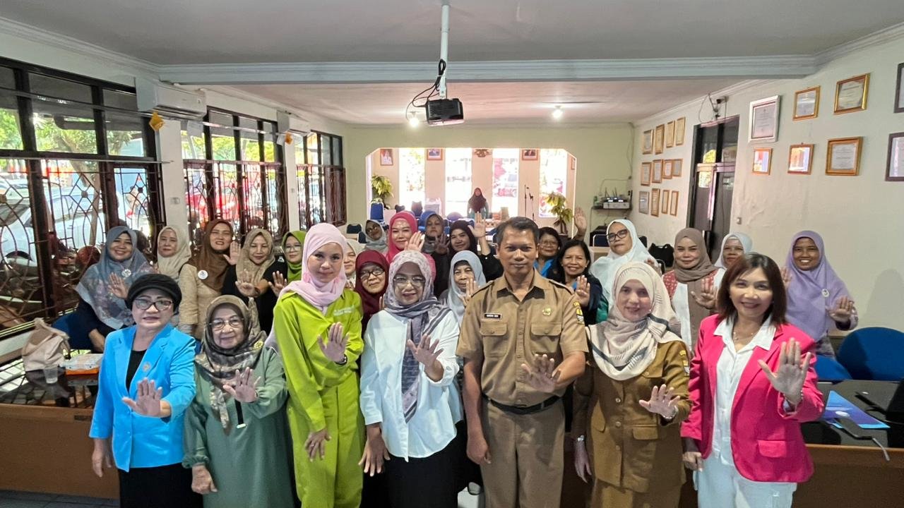 DP3APPKB Kota Cirebon Hadirkan Penguatan Forum PUSPA dan Edukasi Kesehatan Perempuan