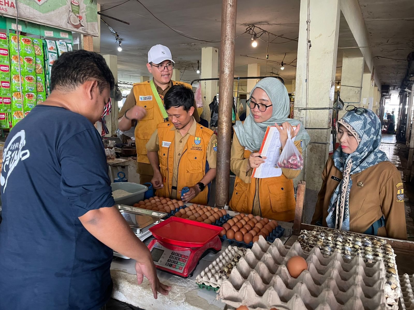 Bidang Kemetrologian Telah Melaksanakan Sidang Tera Ulang (STU) di Pasar Perumnas hari pertama